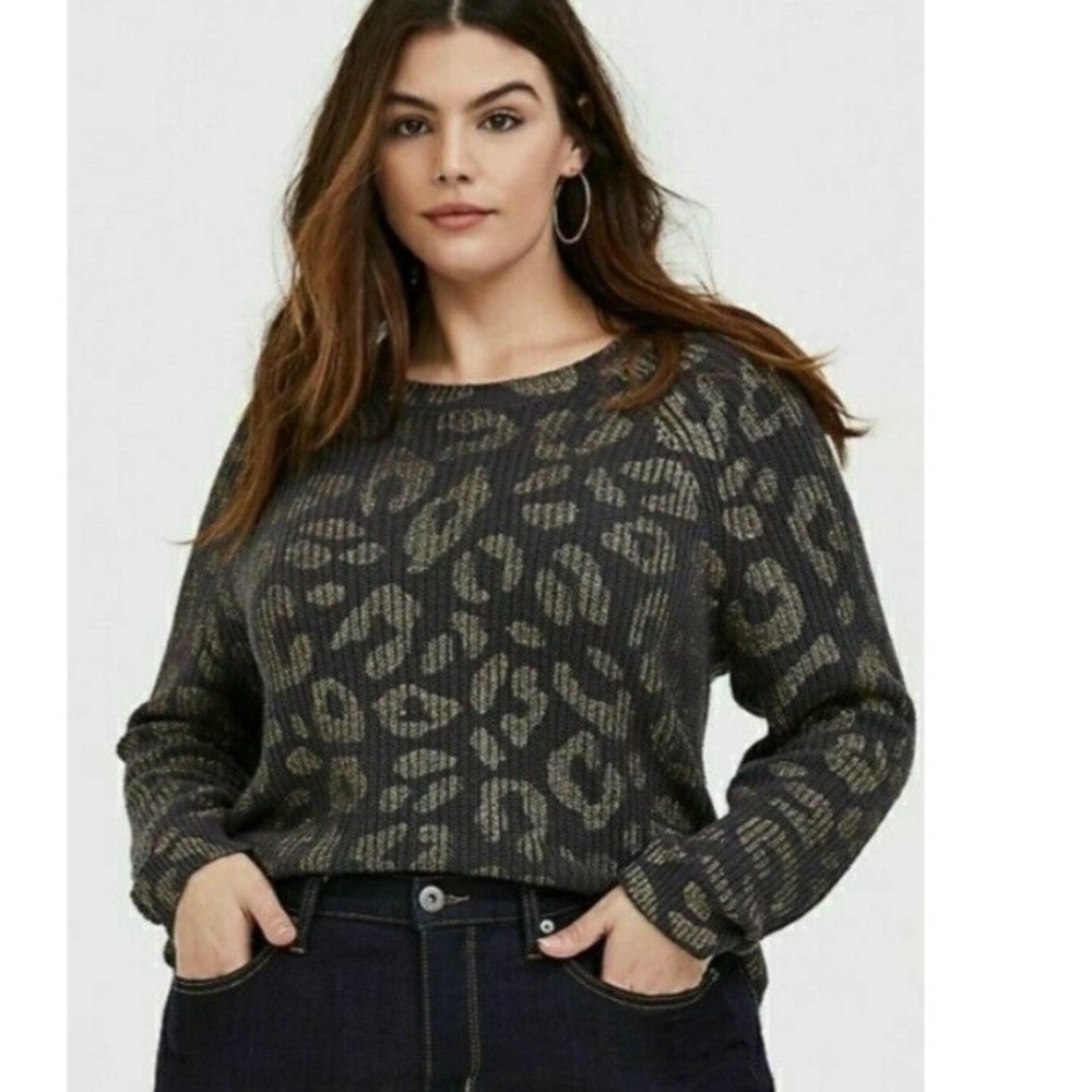 Torrid dark grey with gold leopard print sweater size 2